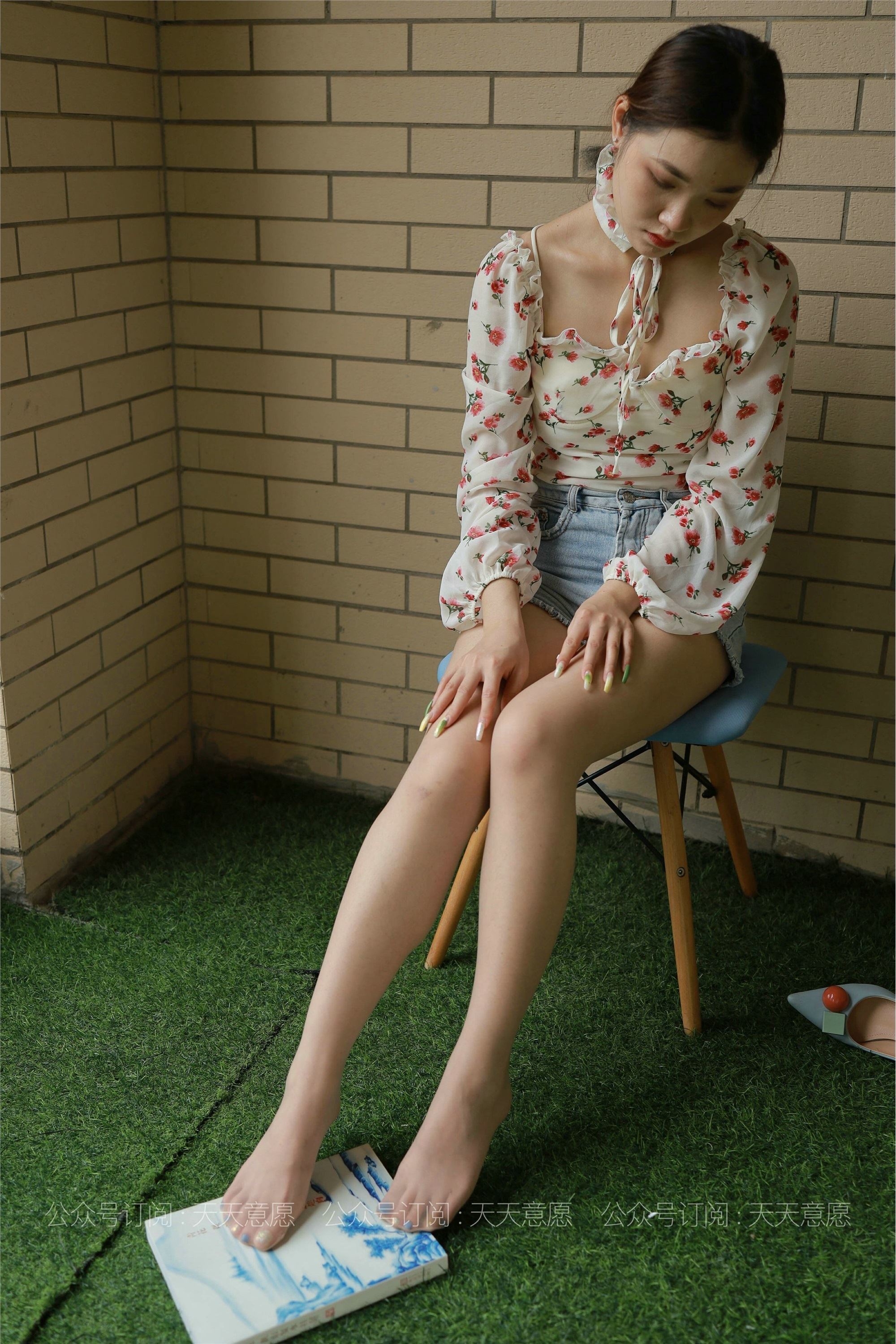 IESS异思趣向  2021.07.03 丝享家850：可可《法式碎花裙》